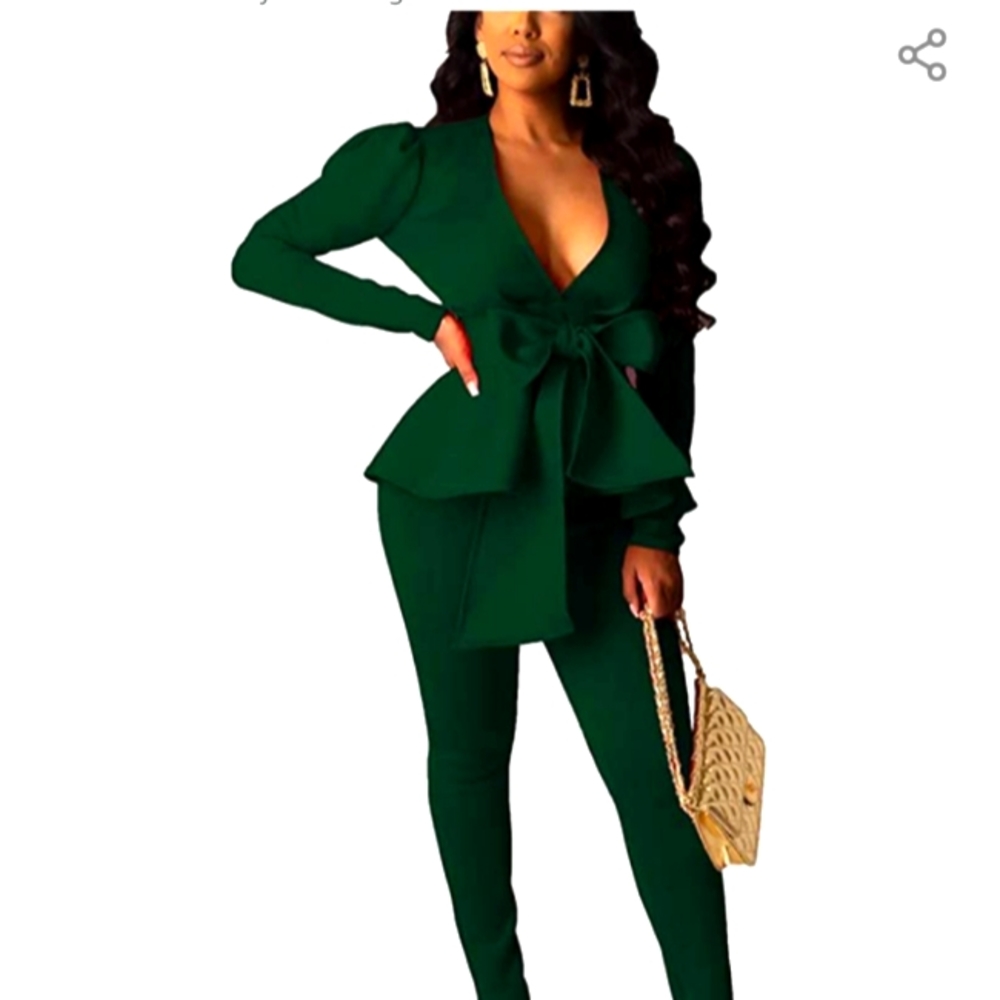 Pant suit